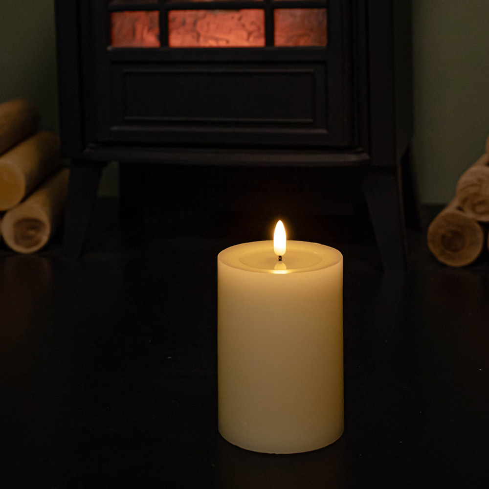Premier Cream Flickering Flame Wax Melted Pool Effect LED Candle Christmas Decoration 13cm Image 7