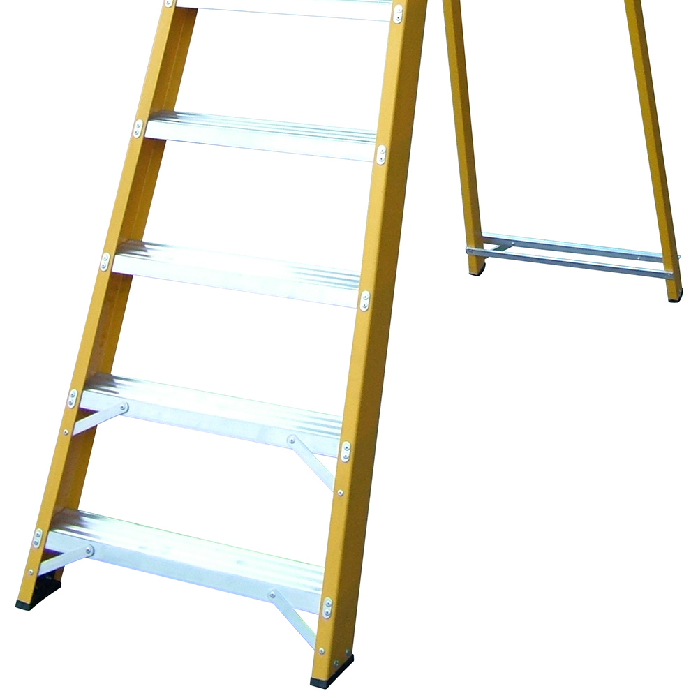 Lyte Ladders & Towers Professional Glassfibre 12 Tread Swingback Step Ladder Image 3