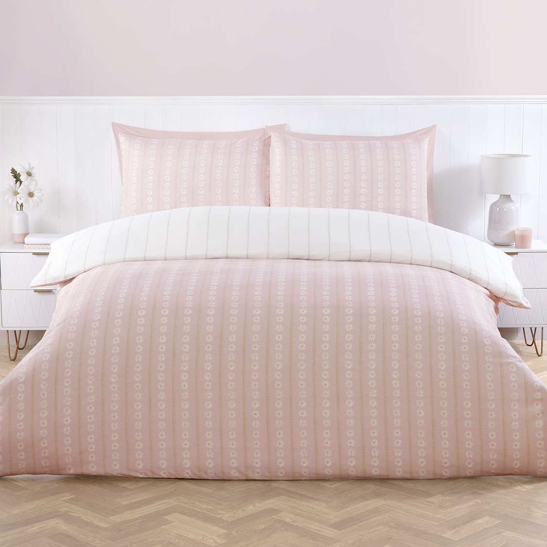 Florie Duvet Set - Blush / Single Image 1