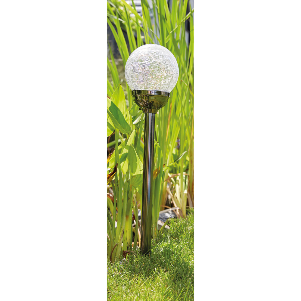 Luxform Mambo Black Pearl LED Garden Solar Spike Light Image 3