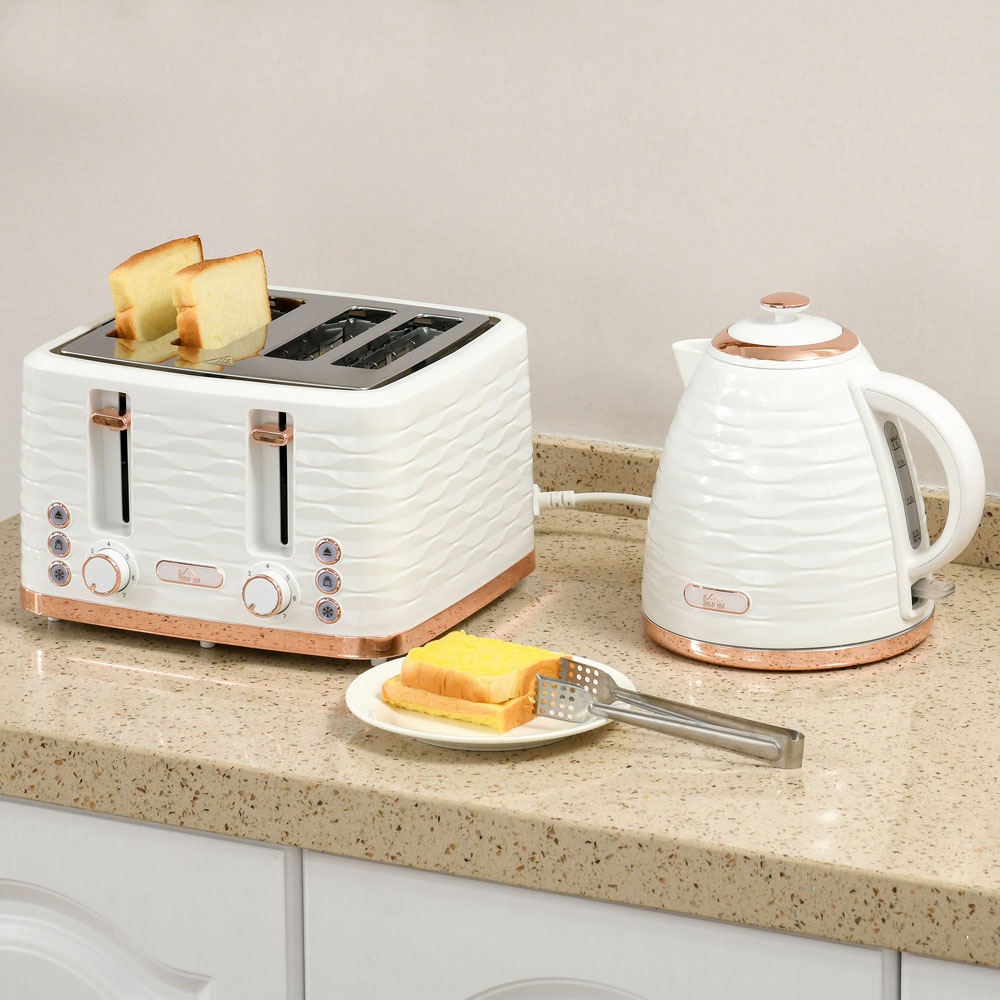 HOMCOM 800-209V70CW White Ripple 4 Slot Toaster 1600W Image 2