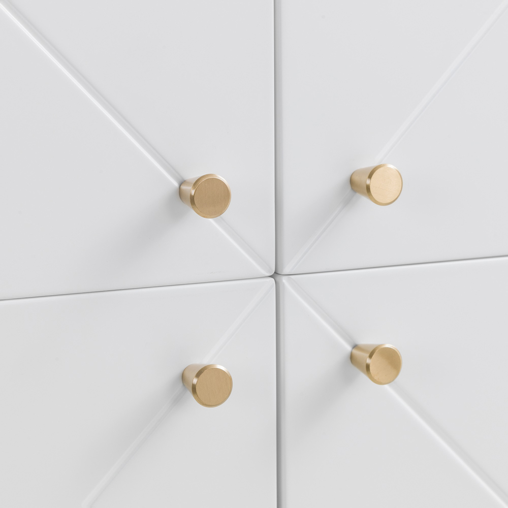 Julian Bowen Moritz 4 Door Oak and White Cabinet Image 7