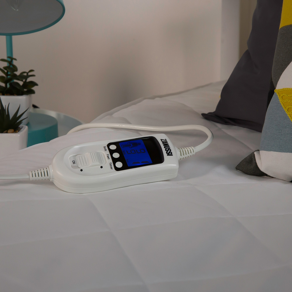 Zanussi Double Washable Electric Heated Mattress Protector with Fitted Skirt and Controller Image 2