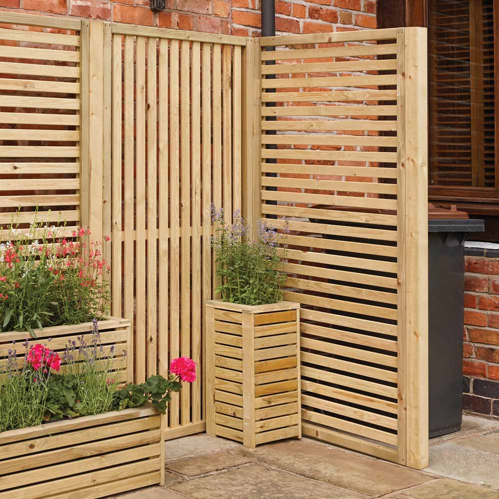 Rowlinson 6 x 3ft Vertical Fence Panels 4 pack Image