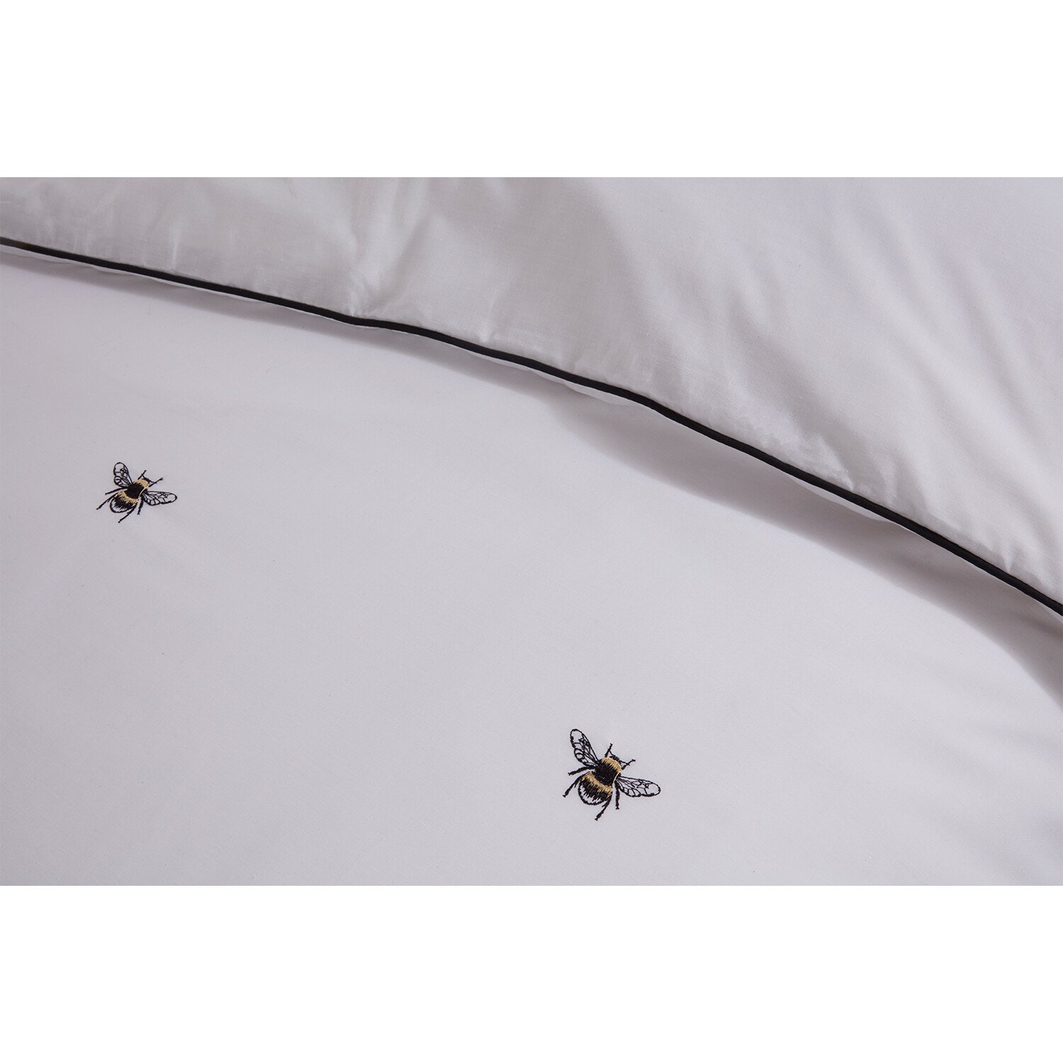 Divante Double Bumblebee Embroidered Duvet Cover Set Image 4