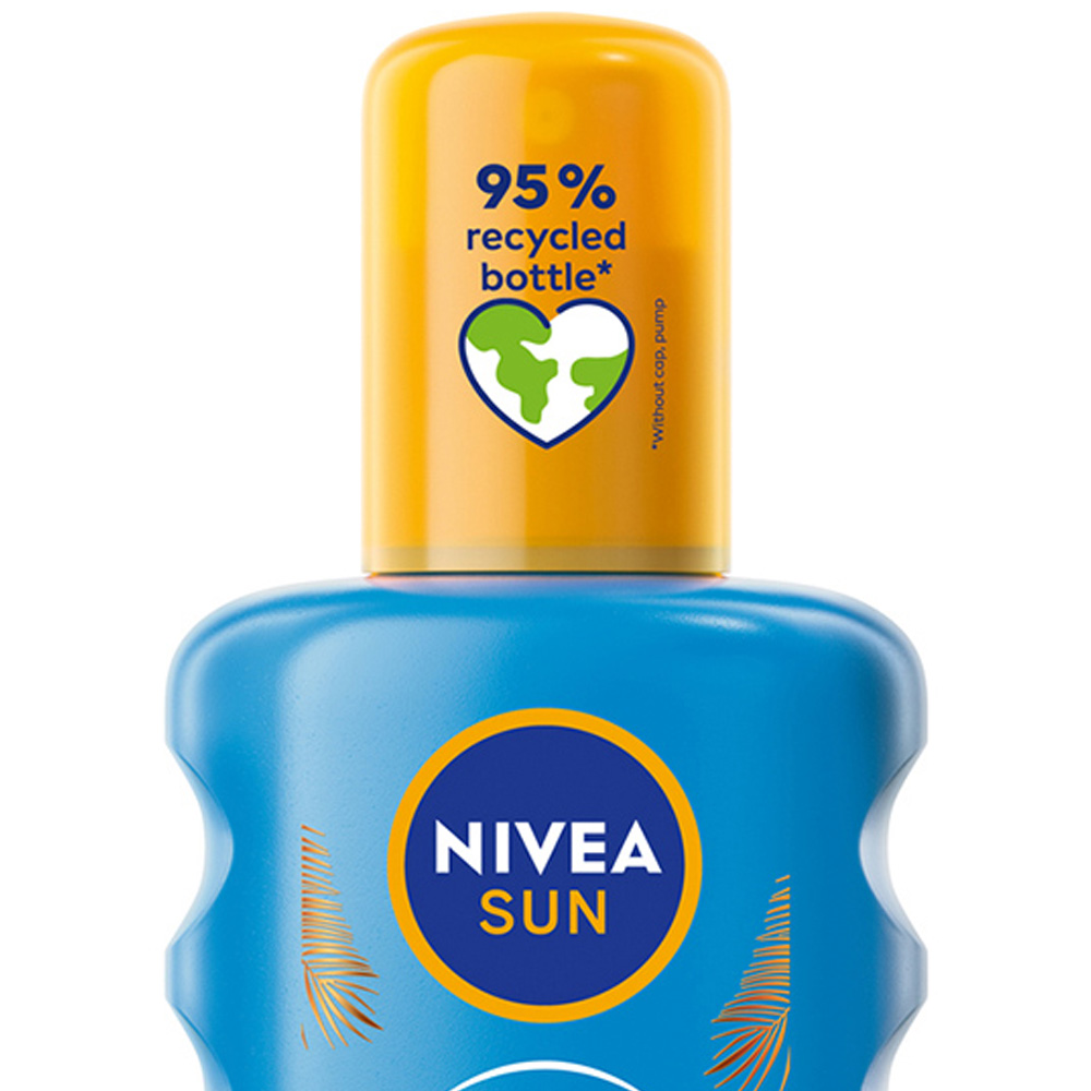Nivea Sun Protect and Bronze Tan Activating Sun Cream Spray SPF30 200ml Image 2