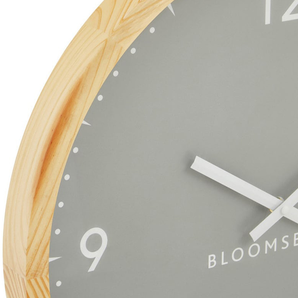 Premier Housewares Vitus Grey Round Wall Clock 50cm Image 3