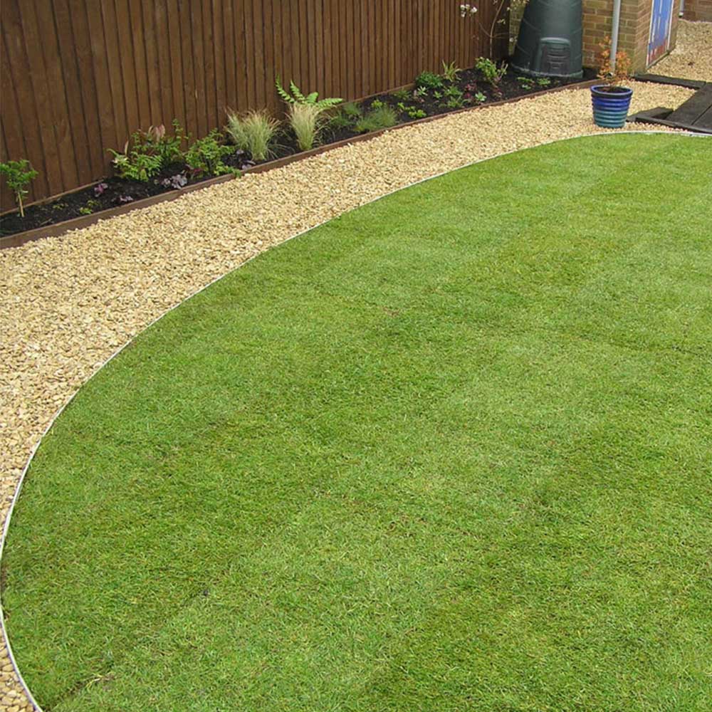 Swift Foundations Swift Edge 18m Black Garden Edging Image 8