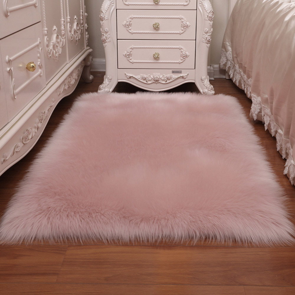 Living and Home Pink Rectangle Soft Shaggy Rug 60 x 120cm Image 5