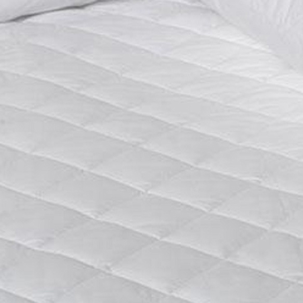 DreamEasy Small Double Quilted Mattress Protector Image 2