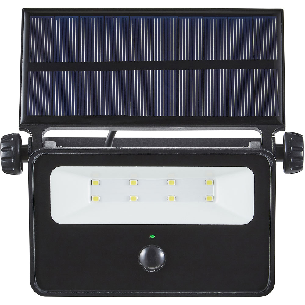 Wilko 2 Watt LED Solar Security Light with PIR Image 4