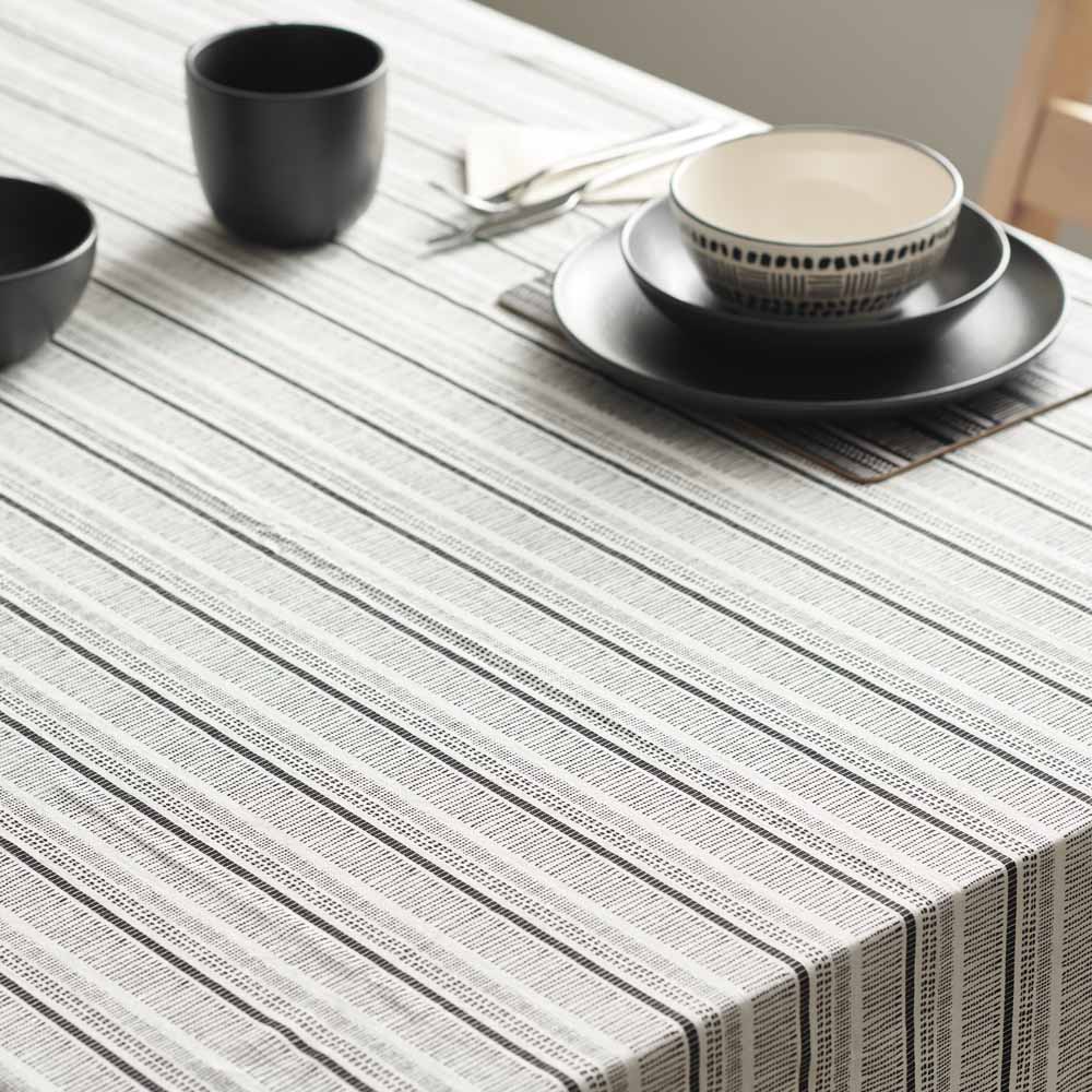 Wilko Black and White Fusion PVC Tablecloth 132 x 178cm Wilko