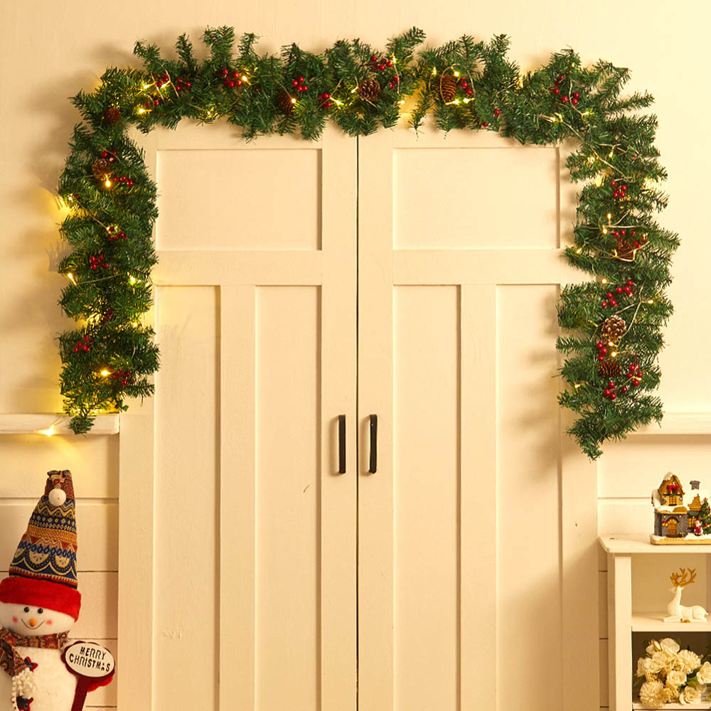 Living and Home Warm White LED Christmas Garland 270cm Image 5
