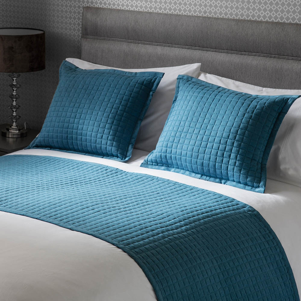 Serene Blue Crompton Cobalt Runner 70 x 220cm Image 2