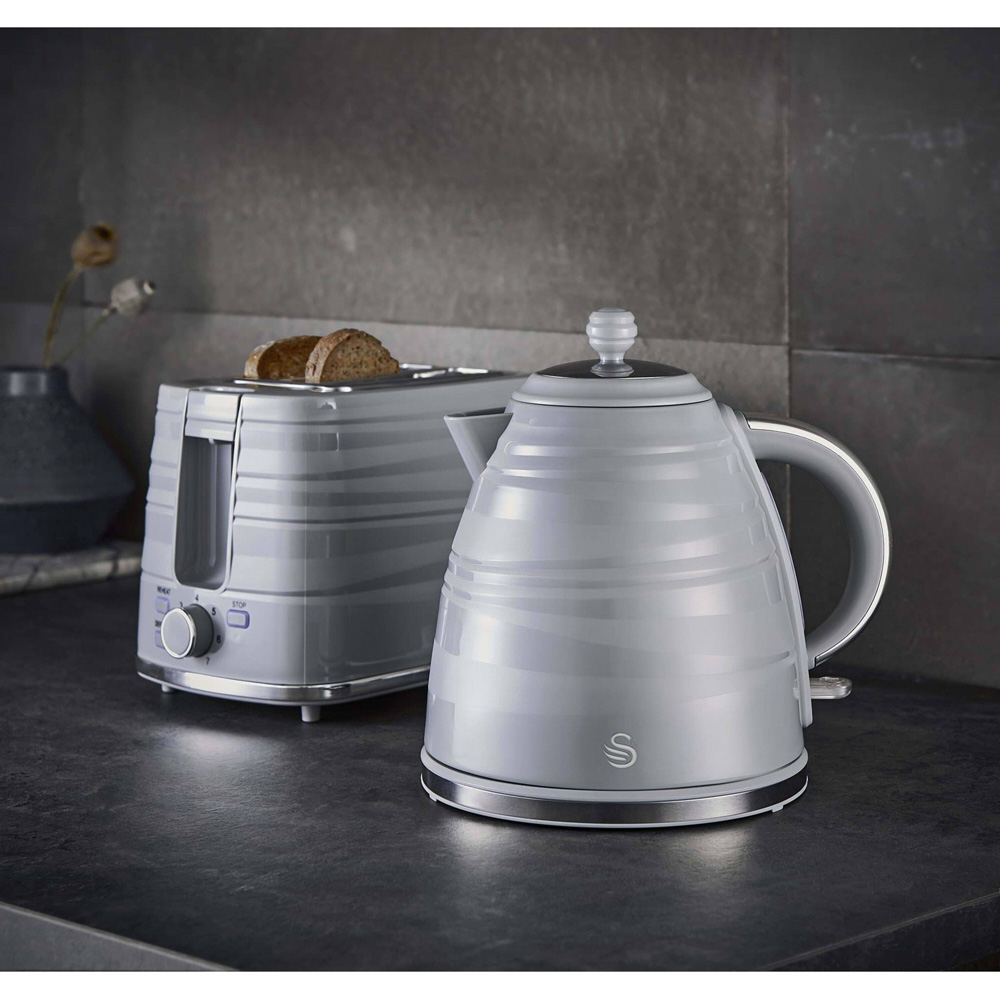 Swan Symphony EEJB246 Grey 2 Slice Toaster with 1.7L Kettle Set Image 6