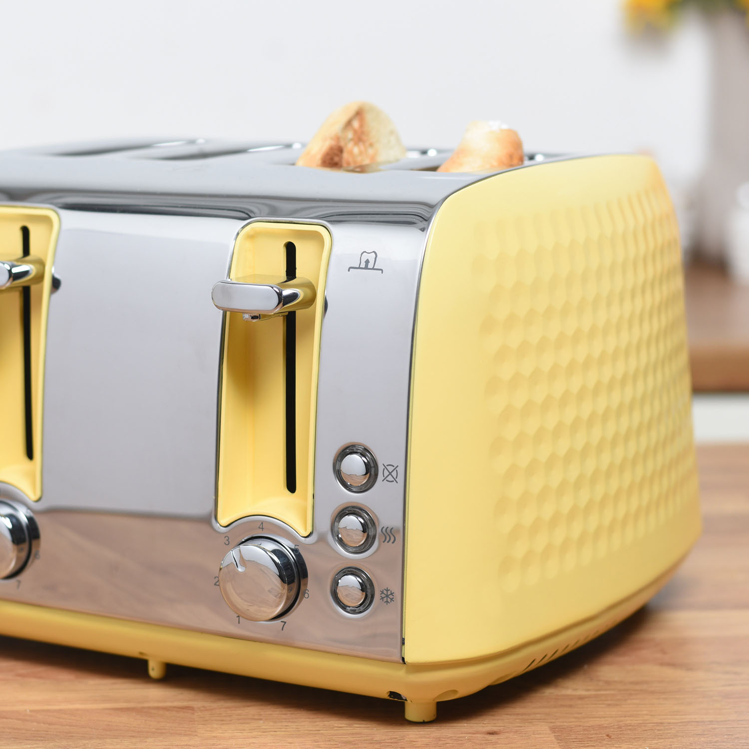 Yellow Honeycomb 4 Slot Toaster Image 3