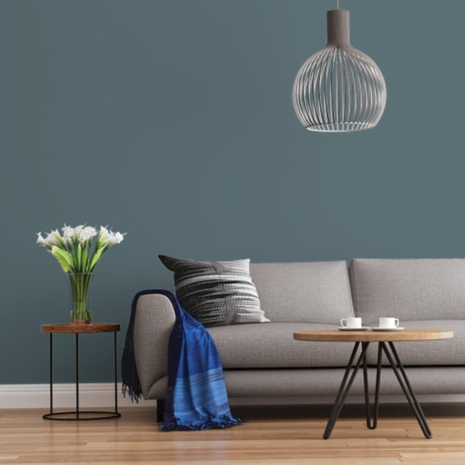 Johnstone's MY Colour Luxurious Durable Matt Paint Nightcap Image 3