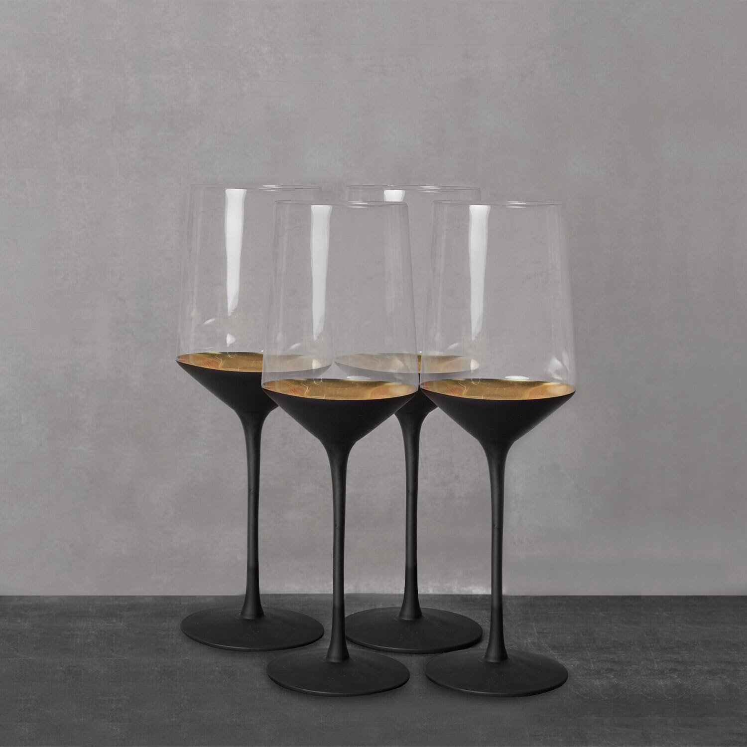 Set of Four Zari Wine Glasses Image 2