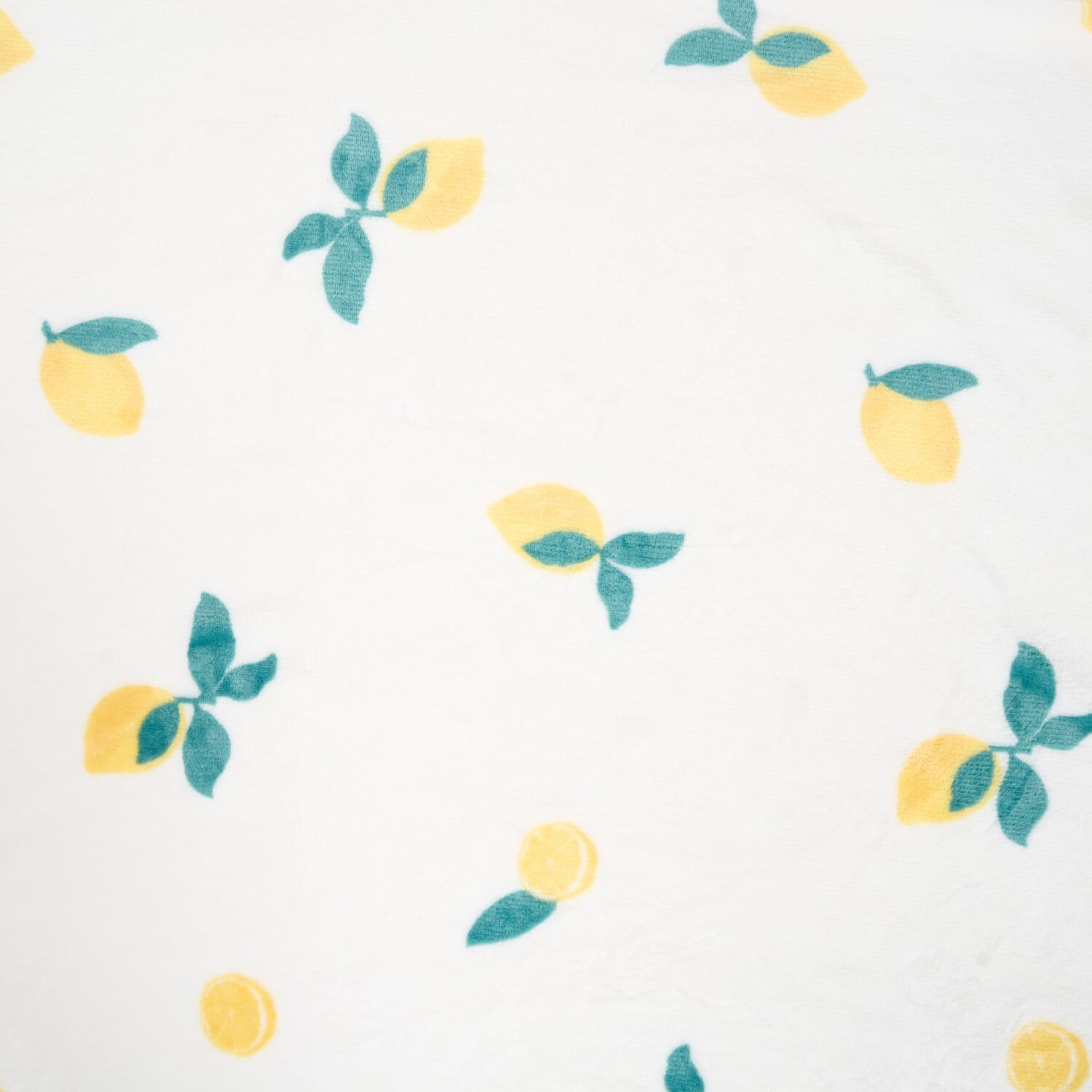 Sorrento Printed Fleece Throw White Image 4