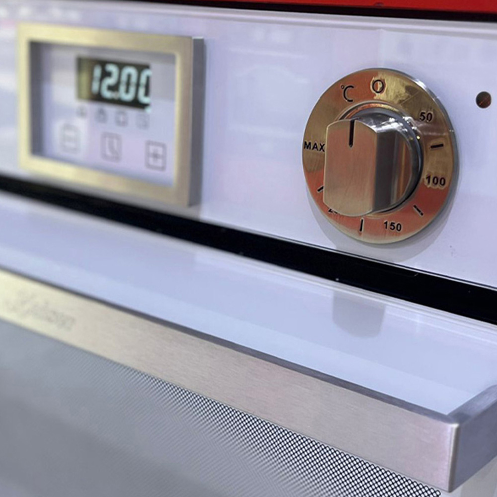 Kaiser Grand Chef White Glass 79L Gas Oven Image 2