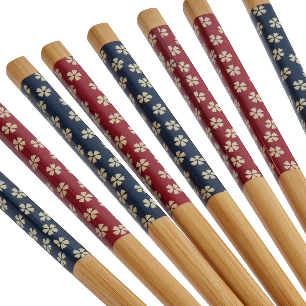 Wilko Ridged Bamboo Chopsticks 4 Pack Image 3