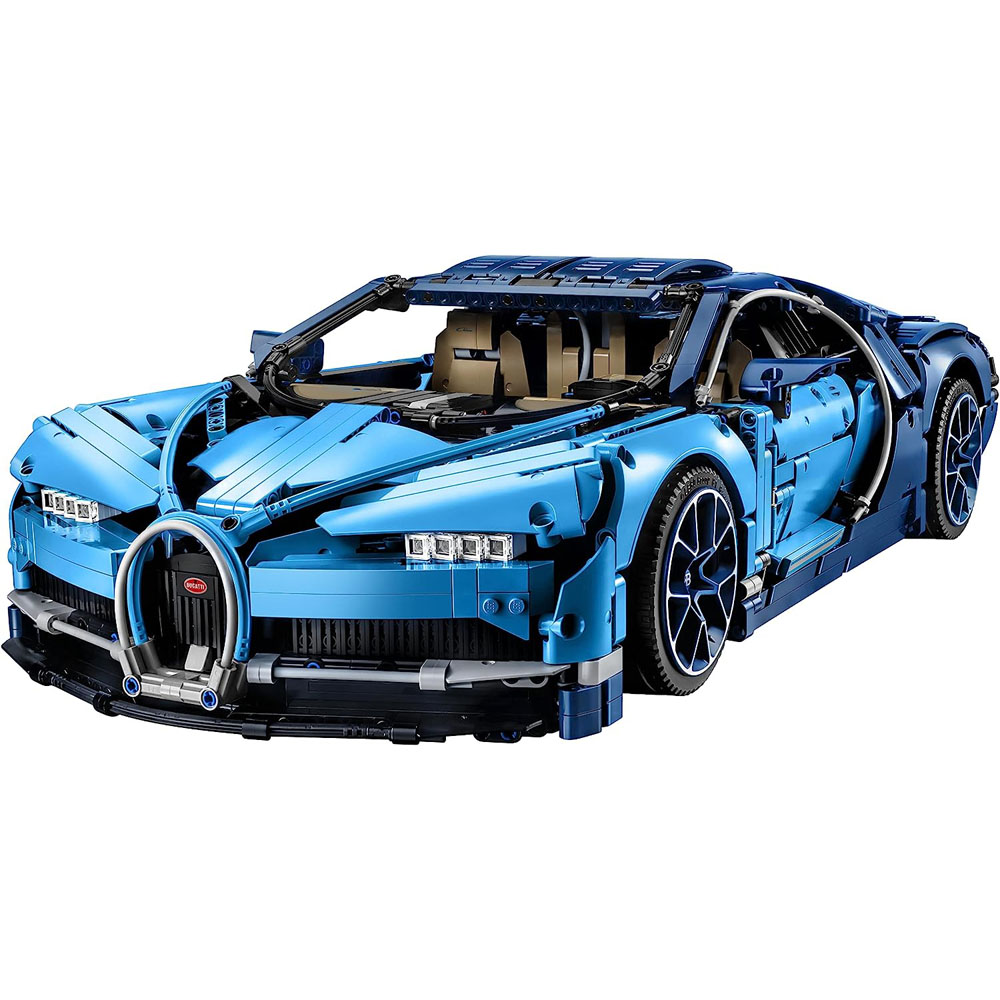 LEGO 42083 Technic Bugatti Chiron Car Building Kit Image 2