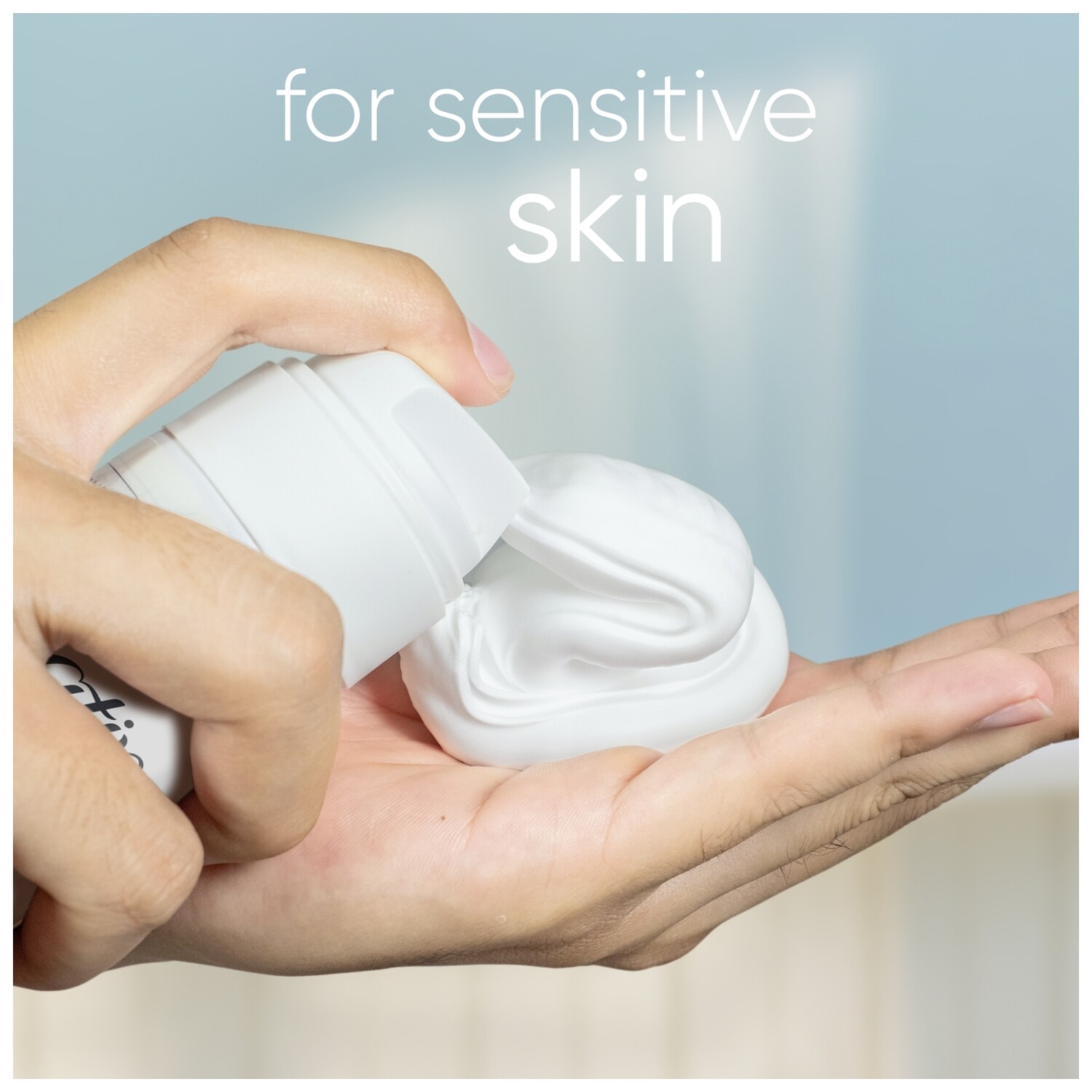 Gillette Satin Care Sensitive Aloe Vera Glide Image 8