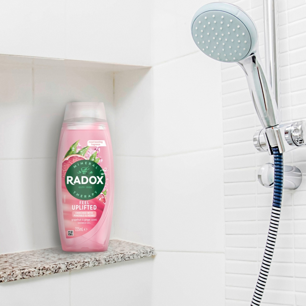 Radox Feel Uplifted Grapefruit and Ginger Scent Shower Gel 225ml 6 Pack Image 2