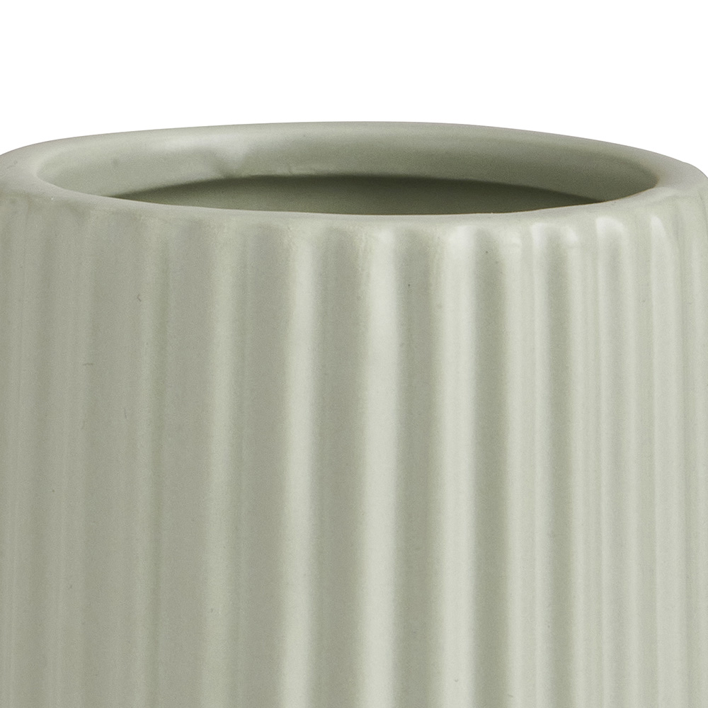 Wilko Sage Green Ribbed Tumbler Image 4