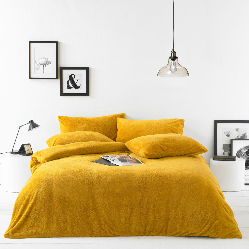 furn. Sherpa Double Ochre Duvet Set Image 1