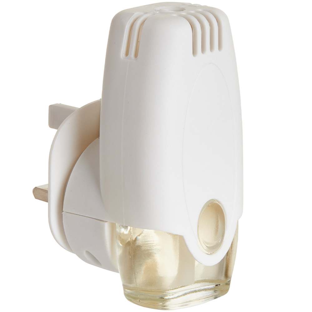 Wilko Vanilla and Coconut Electric Plug In Air Freshener Image 3