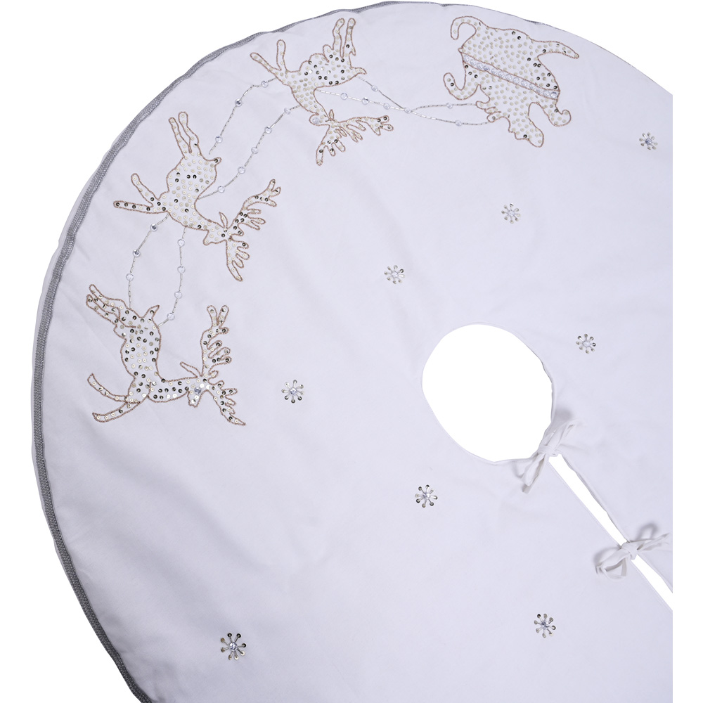 The Christmas Gift Co White Reindeer Hand Embellished Tree Skirt Wilko