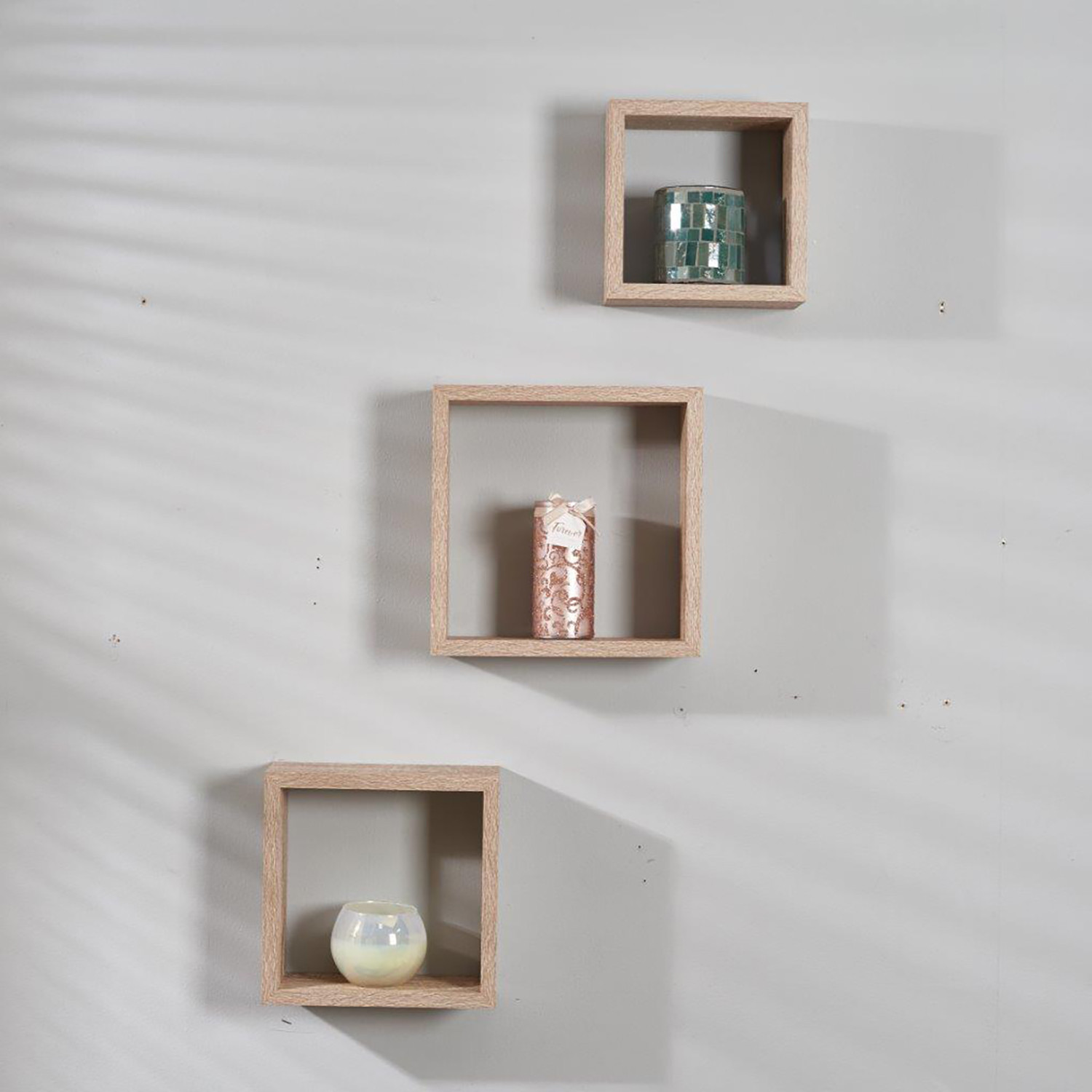 Oak Wall Mounted Cubes 3 Pack Image 3