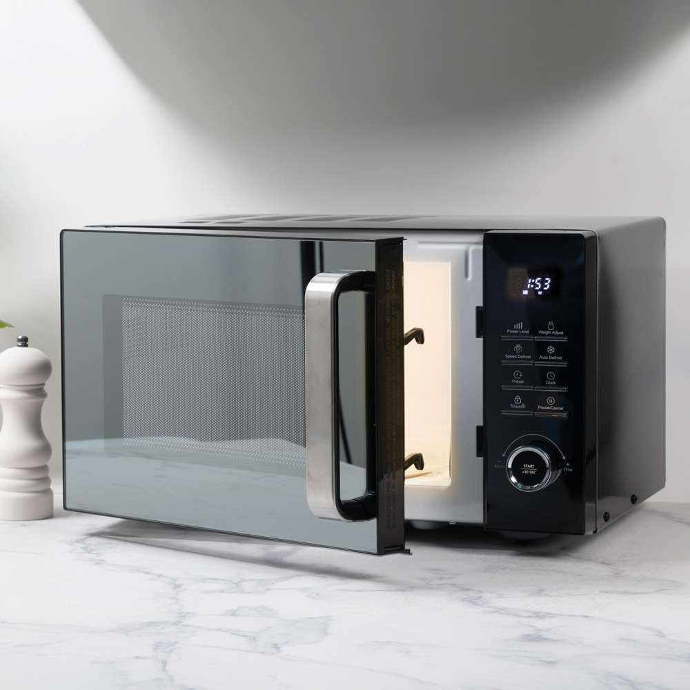 23L Solo Function Digital Microwave Black Image 5