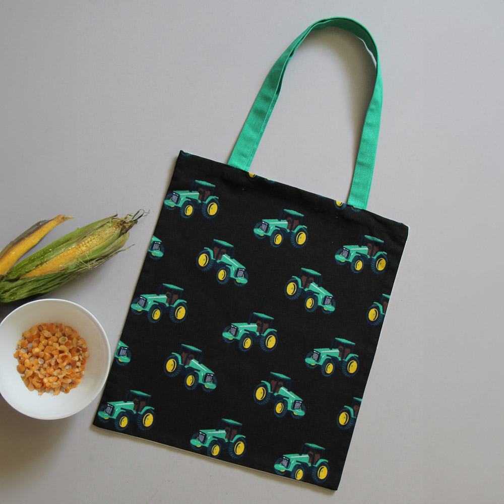 Highlands Homeware Patrick Tractor Tote Bag Medium Green Image 2