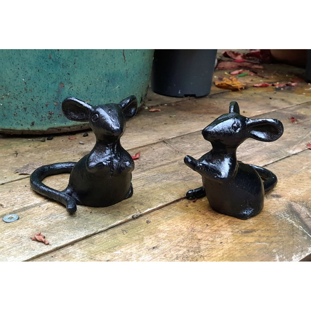 Inspirational Gifting 2 Piece Mouse Cast Iron Garden Ornament Set Image 2