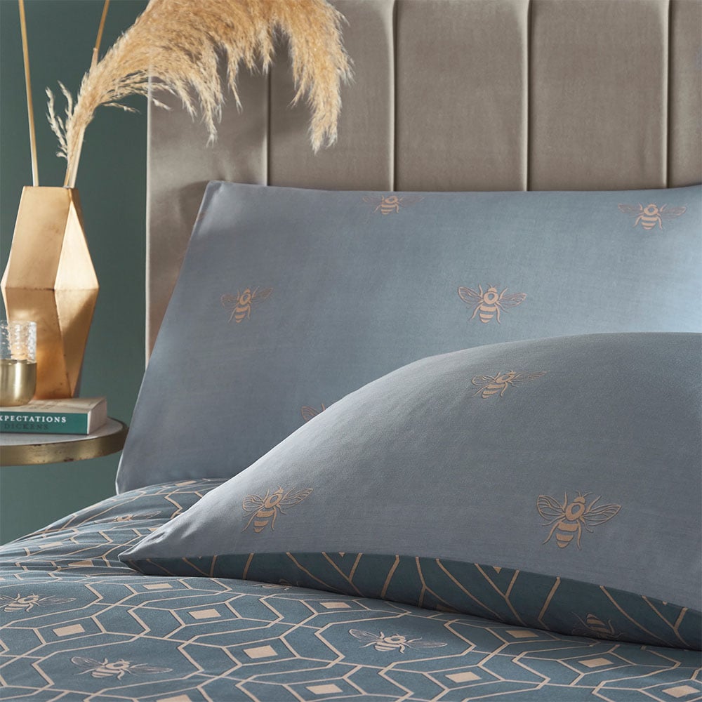 furn. Bee Deco Double French Blue Duvet Set Image 2
