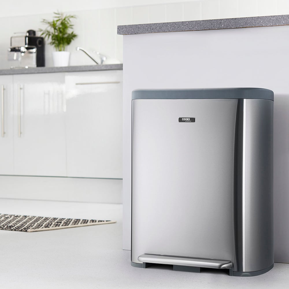 Cooks Professional Dual Recycle Silver Single Pedal Bin 60L Image 2