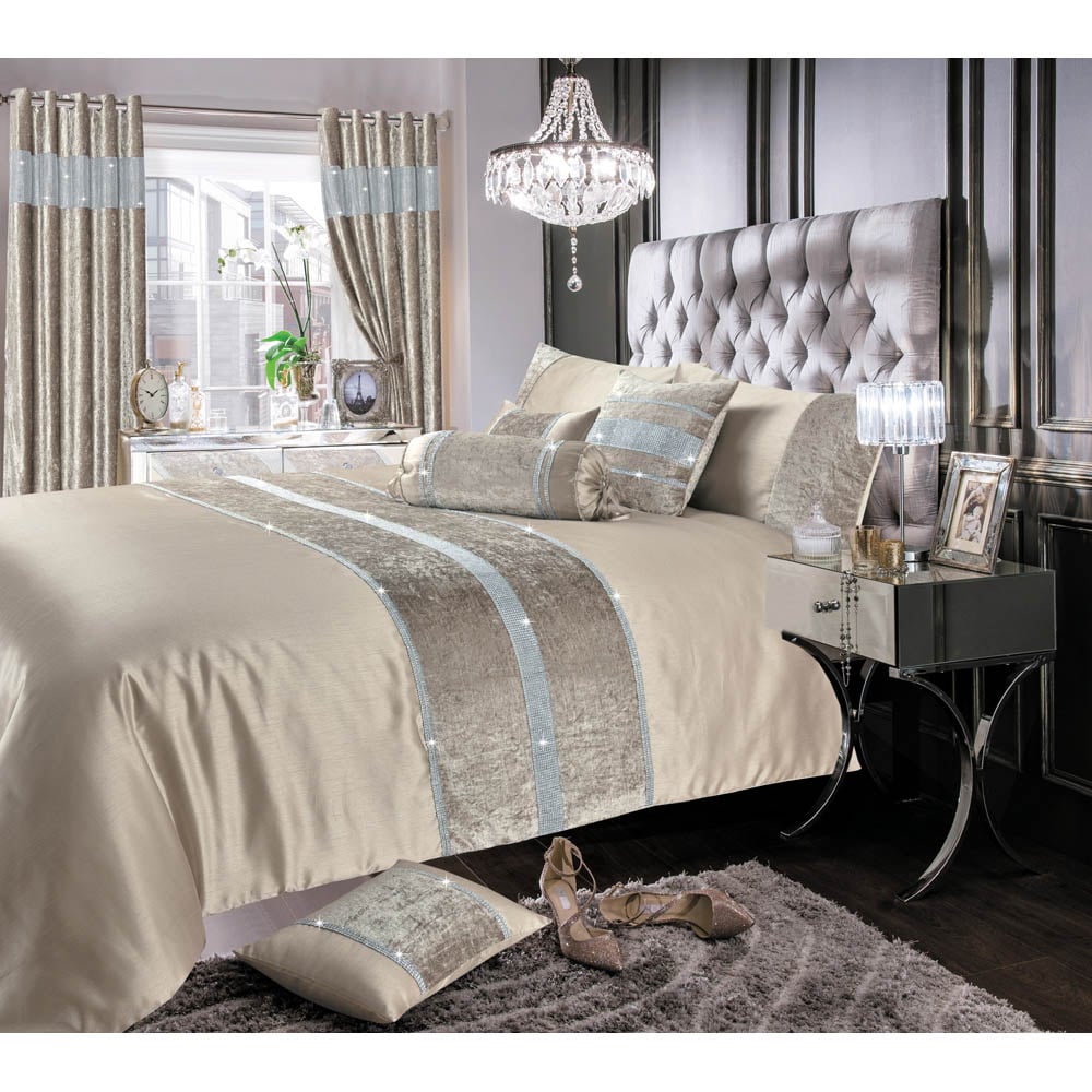 Intimates Topaz Super King Size Natural Crushed Velvet Duvet Set Image 2