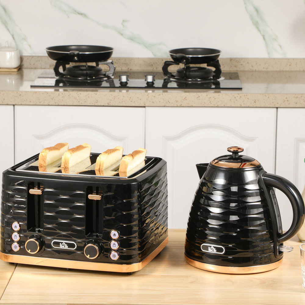HOMCOM 800-209V70BK Black Ripple 4 Slot Toaster 1600W Image 2