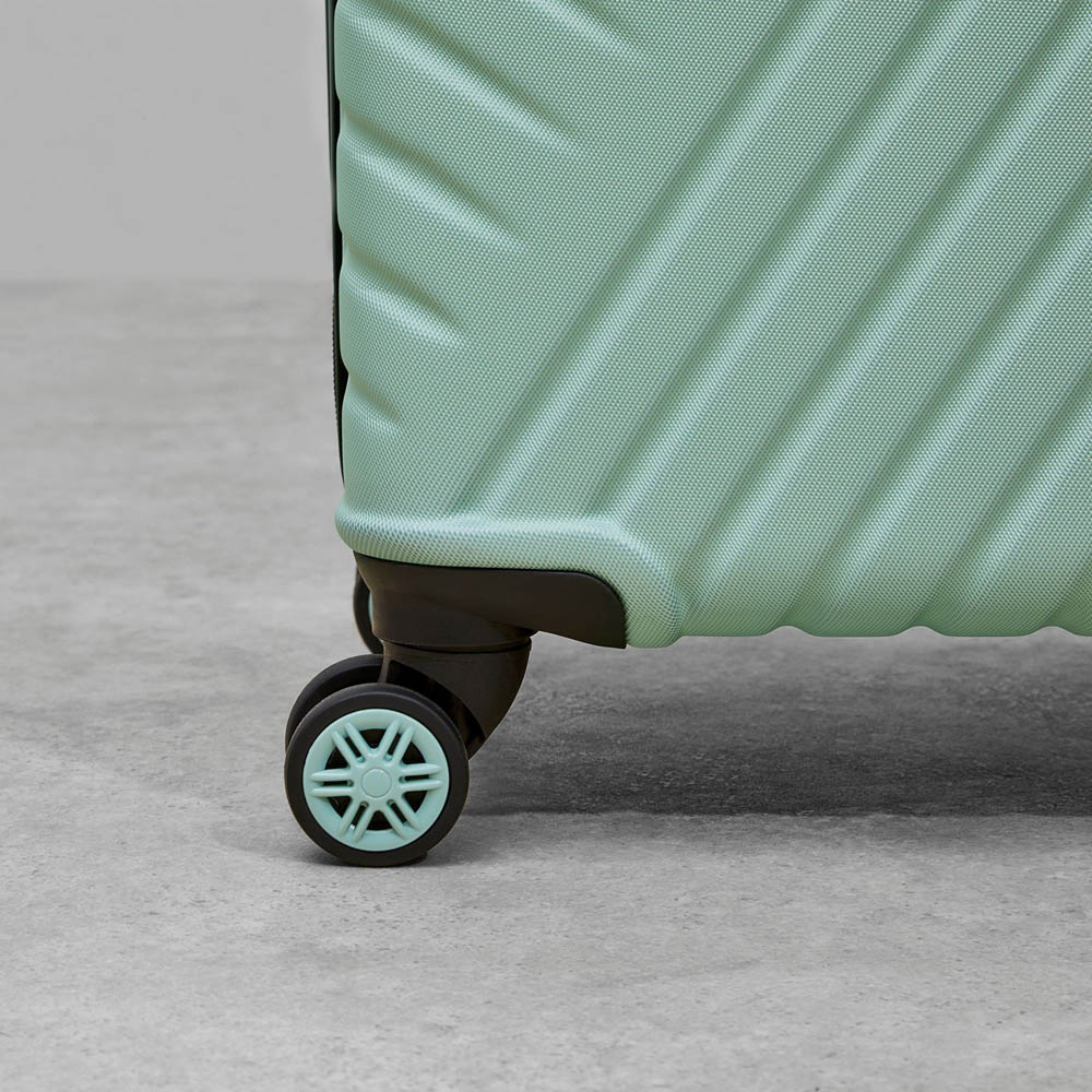 Rock Santiago Set of 3 Green Hardshell Suitcases Image 3