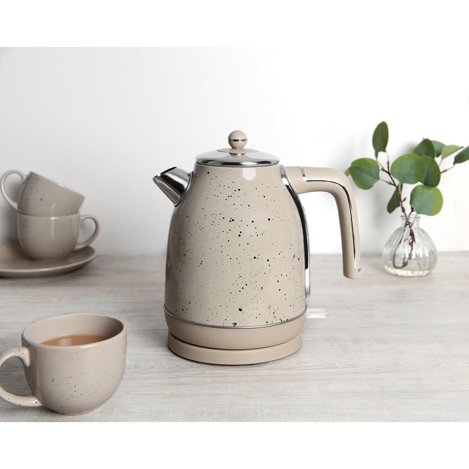 Kiso Jug Kettle - Cream Image 2