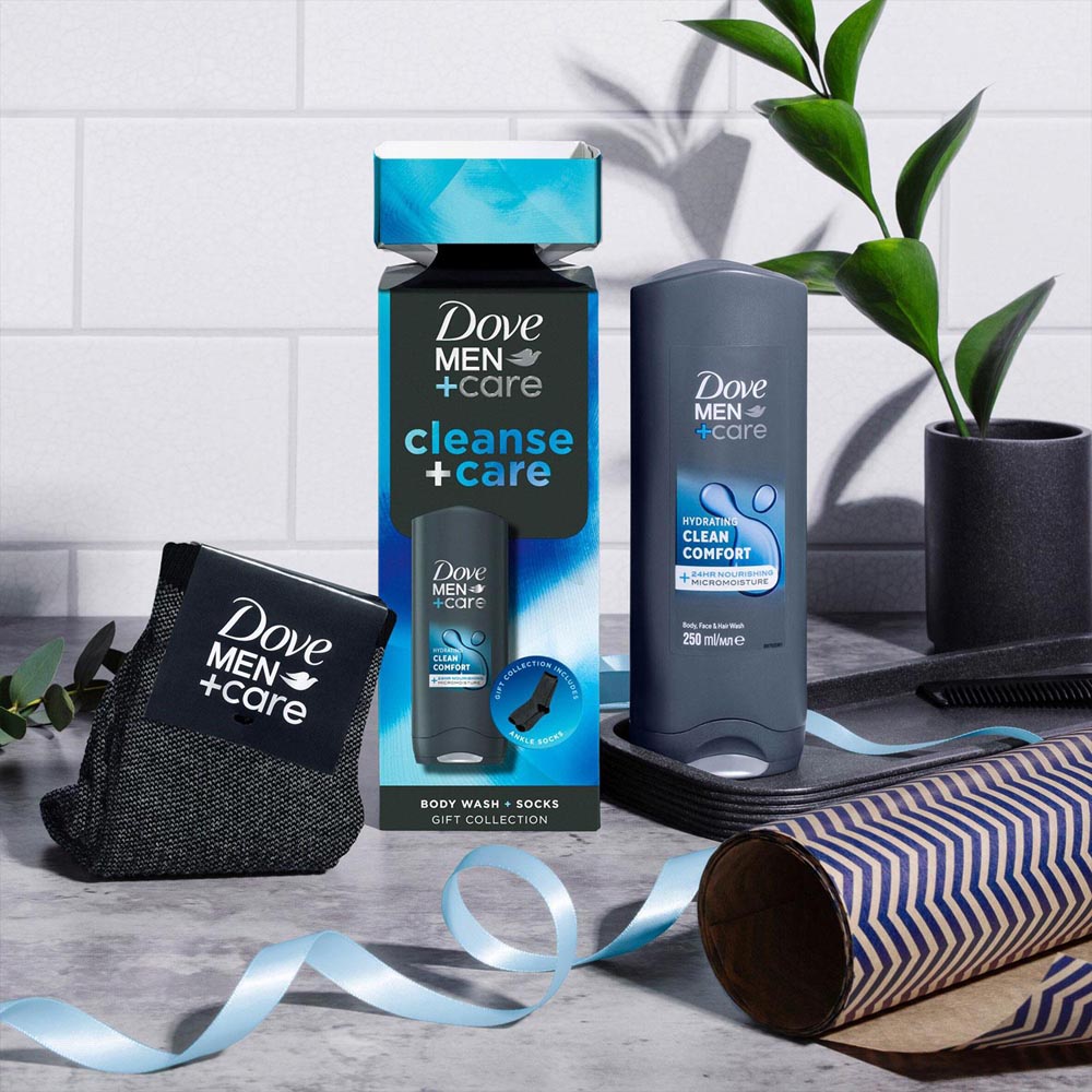 Dove Men+Care Cleanse Bodywash and Socks Gift Set 2 Pack Image 2