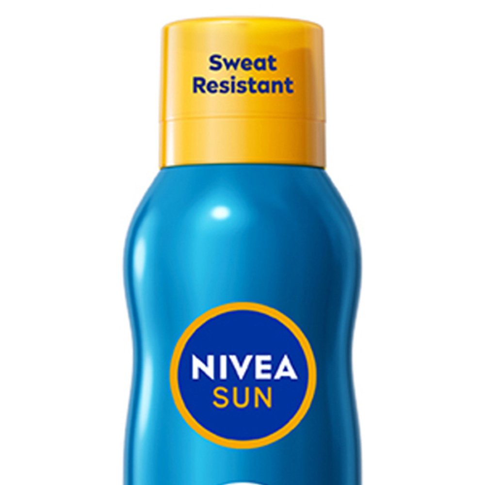 Nivea Sun Protect and Dry Touch Refreshing Sun Cream Mist SPF50 200ml Image 2