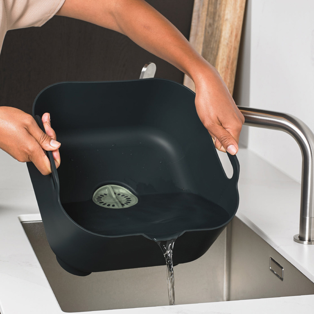 ReBorn Charcoal Grey and Sage Green Deep Washing Up Bowl with Handles 9L Image 6