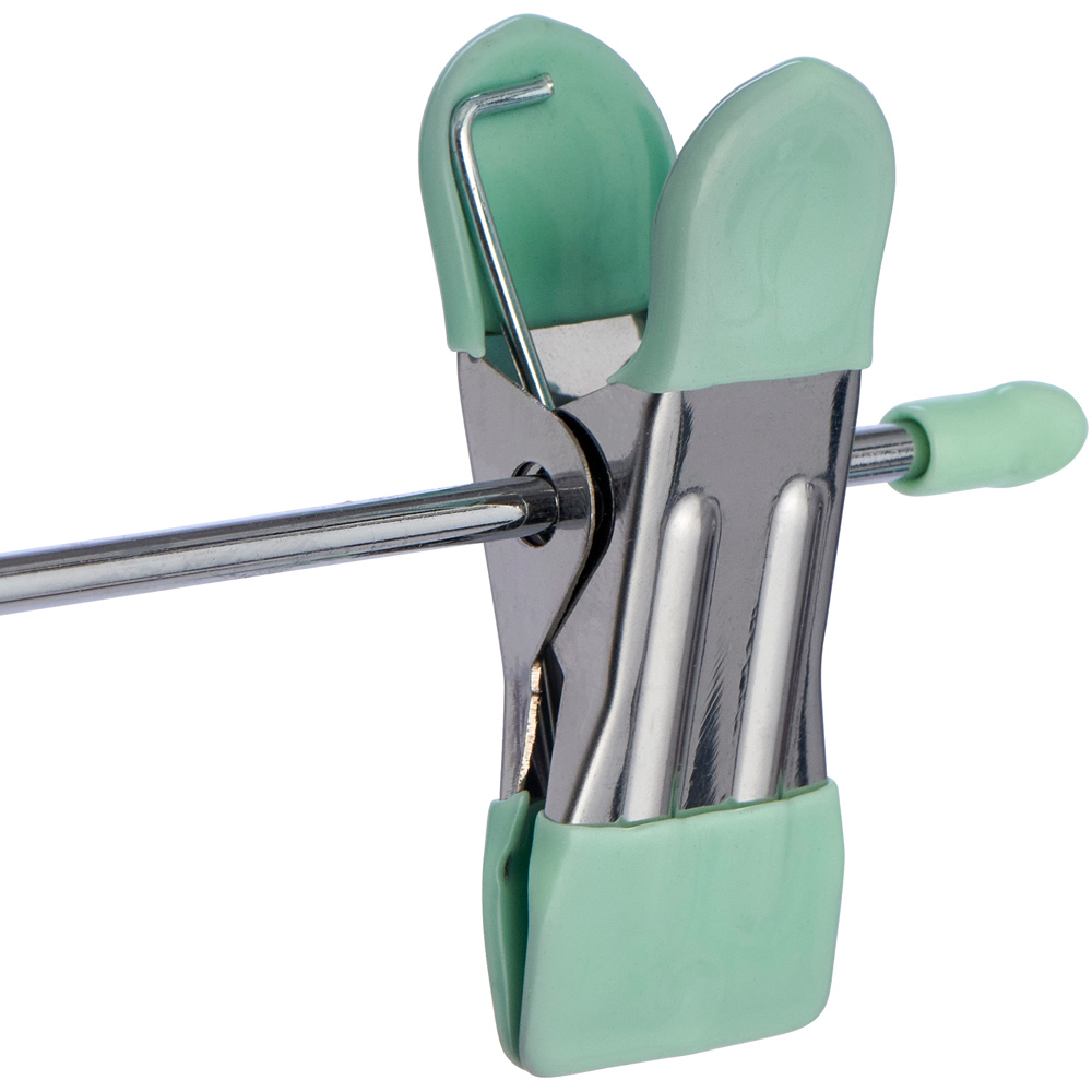 Wilko Skirt Hangers with Rubber Tipped Clasps 6 pack Image 6