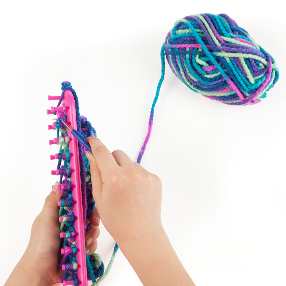 Creativity For Kids Blue Quick Knit Button Scarf Craft Kit Image 7