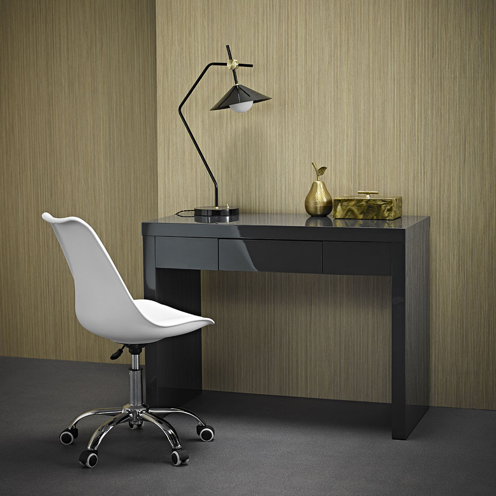 Orsen White Swivel Office Chair Image 3