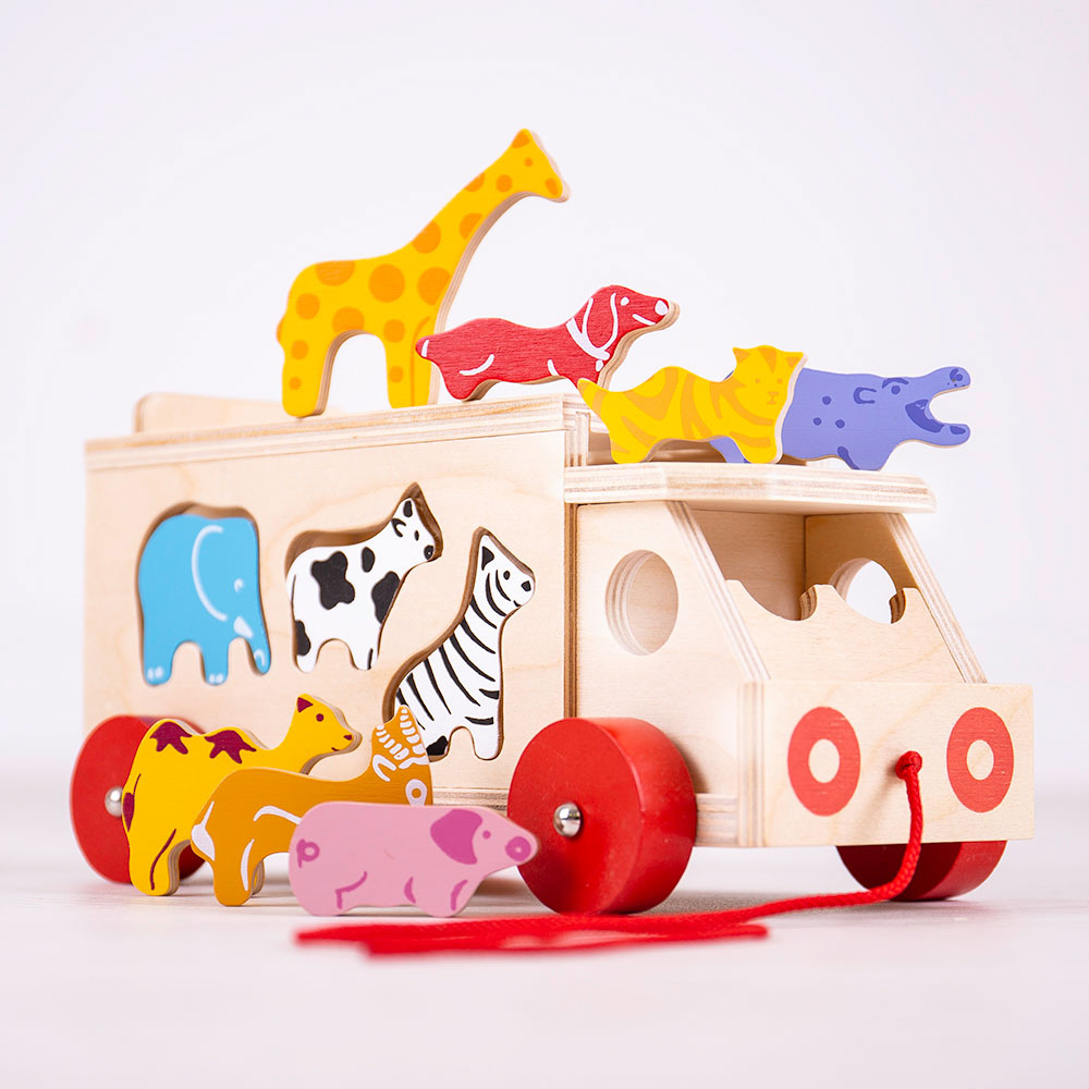 Bigjigs Toys 10 Piece Animal Shape Sorter Pull Along Lorry Image 3