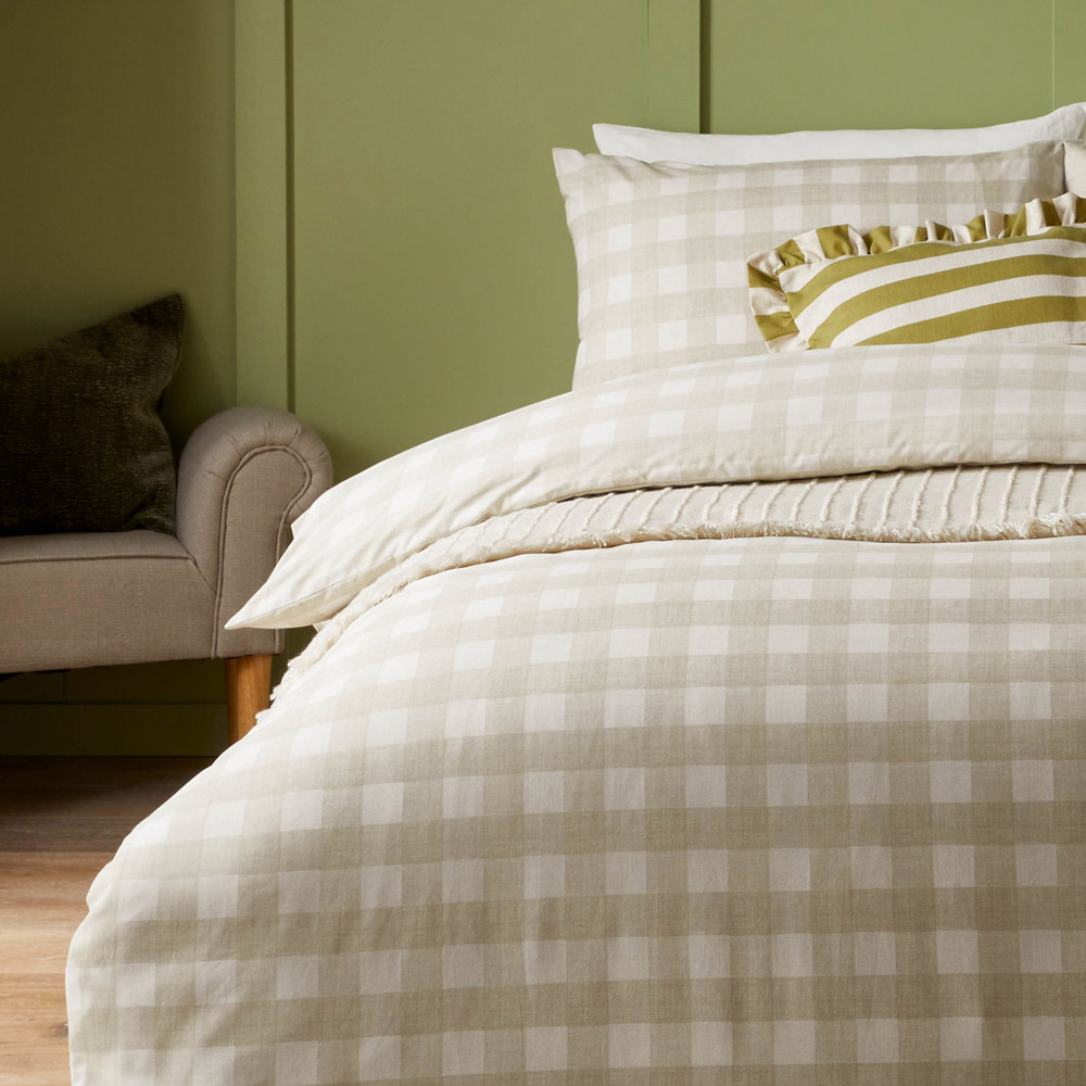 furn. Hartsford Single Neutral Check Printed Duvet Set Image 3
